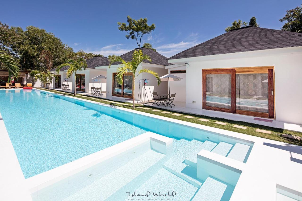 Island World Panglao Hotel Exterior photo